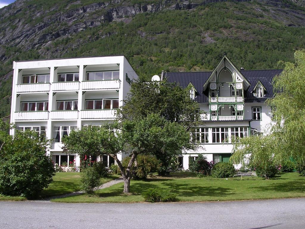 Hjelle Hotel Zewnętrze zdjęcie